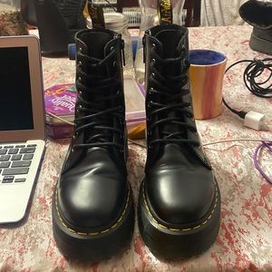 Black smooth leather dr.martens